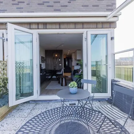 Apartment Haya Seaview - The Casino